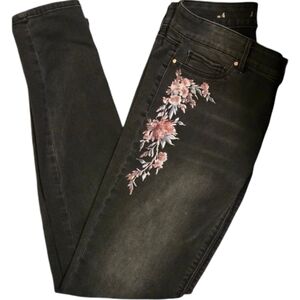 WHBM | Black floral embroidered mid rise jeans boho denim Jegging‎